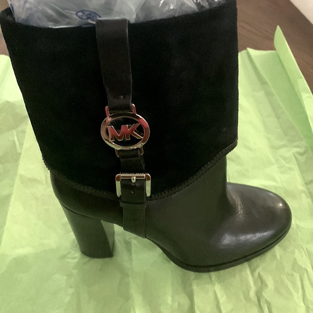 Black leather boots brand new